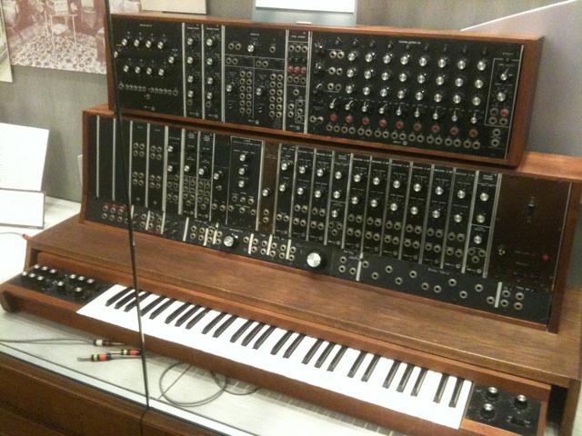 Hoeveel kost een synthesizer en hoe kies je een synthesizer?